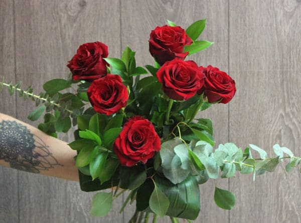 bouquet-6-roses-rouges